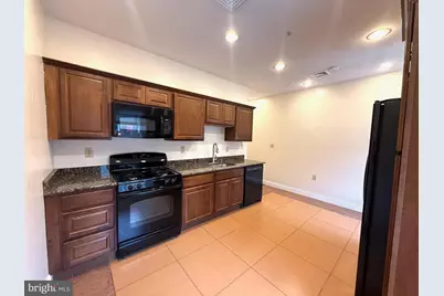 1 E Main Street #APT 1, Mechanicsburg, PA 17055 - Photo 20