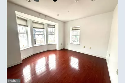 1 E Main Street #APT 1, Mechanicsburg, PA 17055 - Photo 4