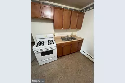 10 Railroad Avenue, Camp Hill, PA 17011 - Photo 2