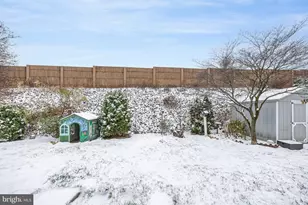 7 Oakwood Cir, Camp Hill, PA 17011 - Photo 28