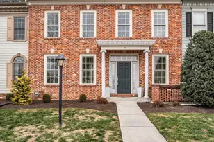 6 Jamestown Square, Mechanicsburg, PA 17050 - Photo 52