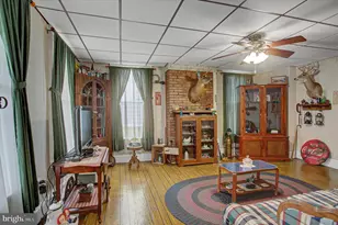 28 S Washington St, Shippensburg, PA 17257 - Photo 6