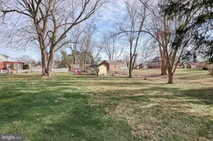 548 D St, Carlisle, PA 17013 - Photo 40