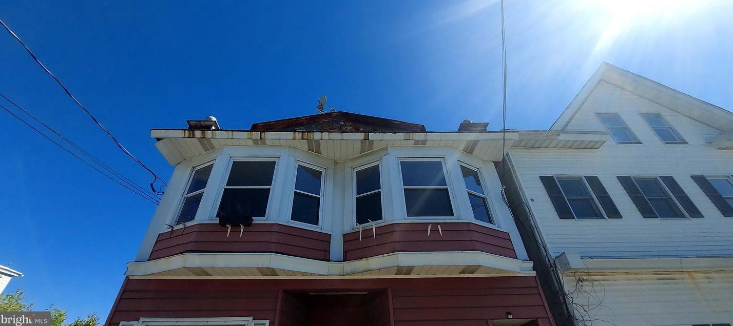 212 Ridge St, Lansford, PA 18232-1122