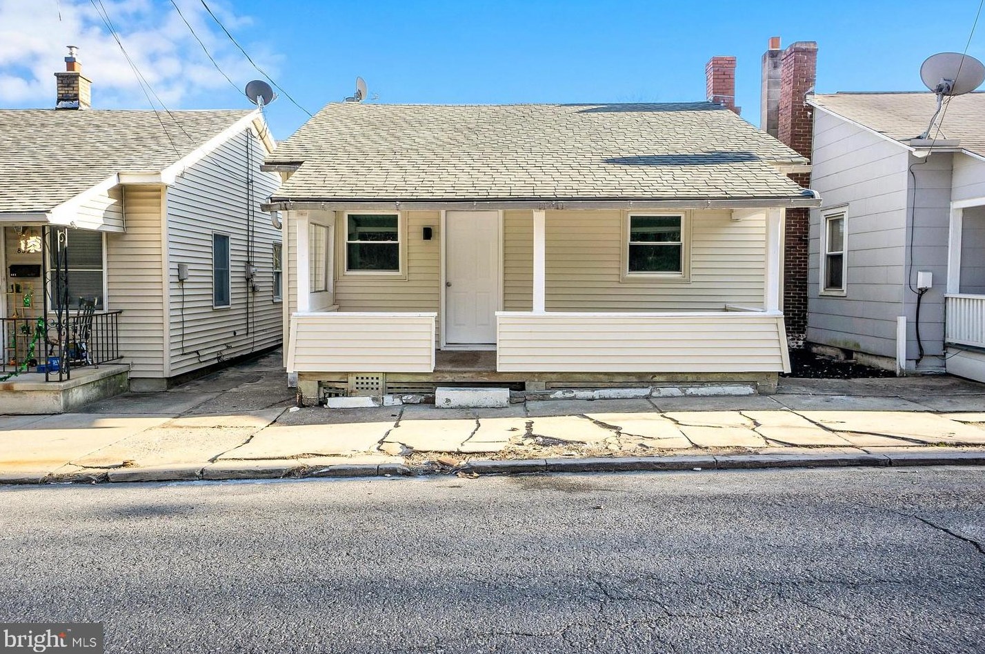 836 Mauch Chunk Rd, Palmerton, PA 18071