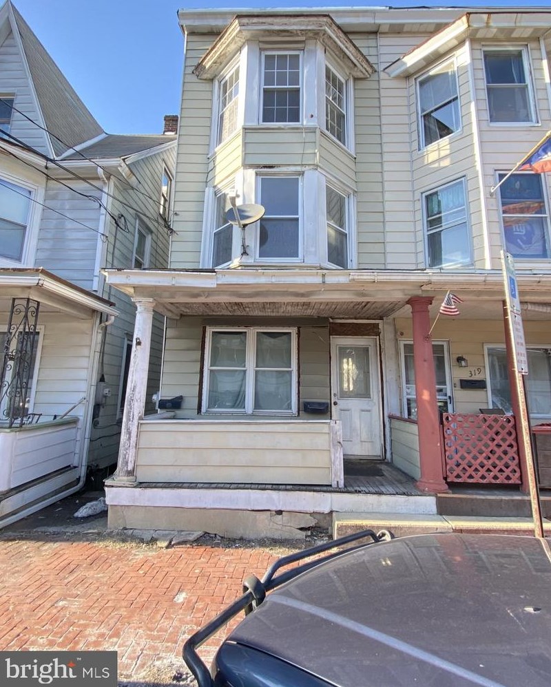 317 Bertsch St, Lansford, PA 18232
