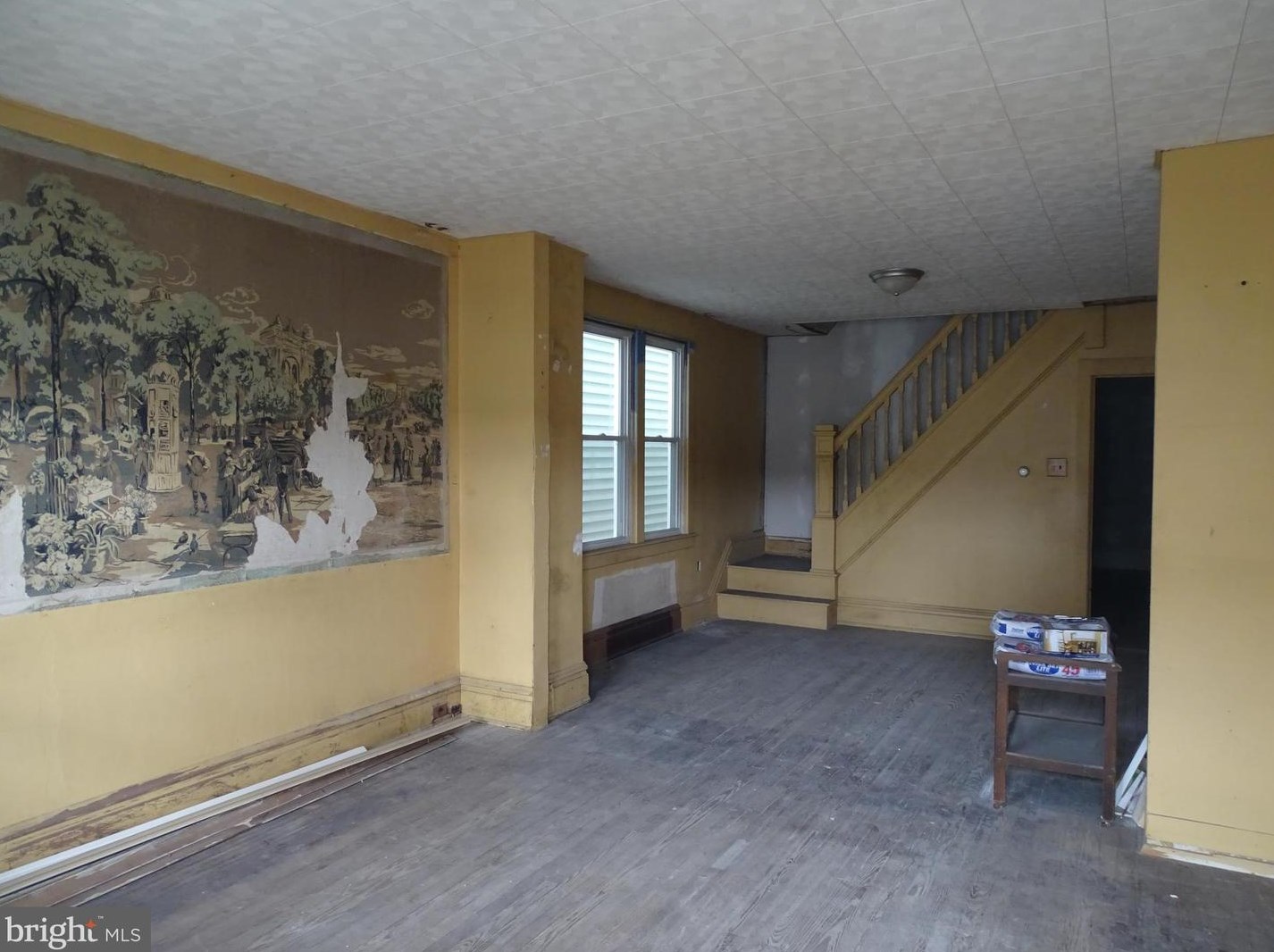 44 Water St, Lansford, PA 18232-2026