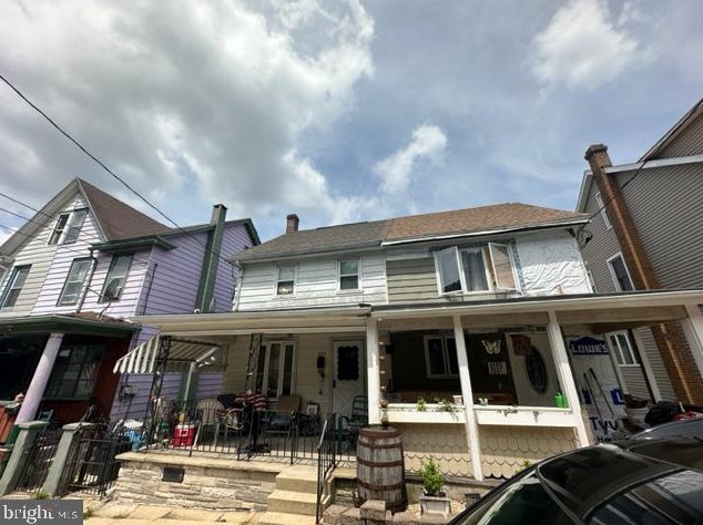 255 E Abbott St, Lansford, PA 18232