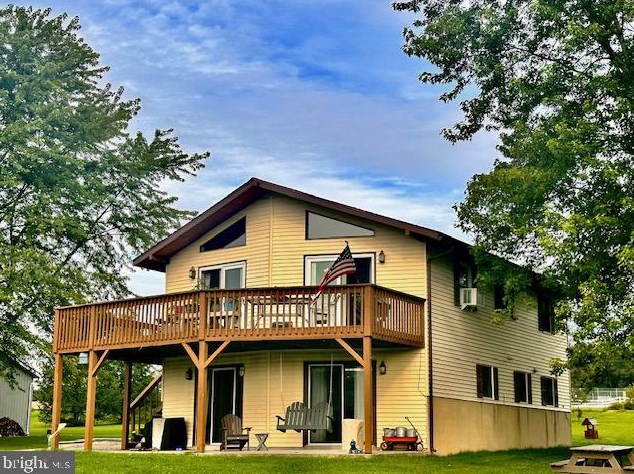 10 Bluejay Dr, Jim Thorpe, PA 18229