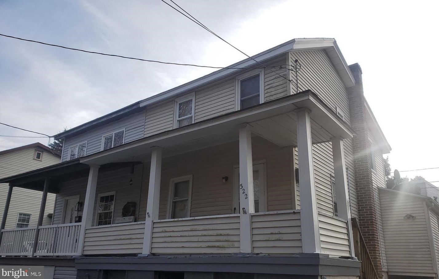 322 Front St, Lansford, PA 18232-1104