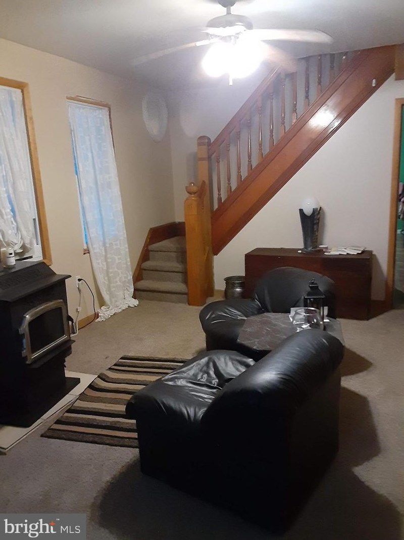 68 Fell St, Summit Hill PA  18250-1203 exterior