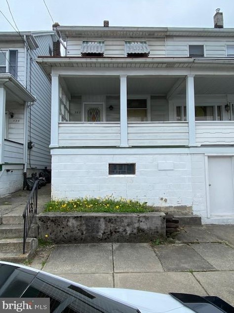 322 E Bertsch St, Lansford, PA 18232