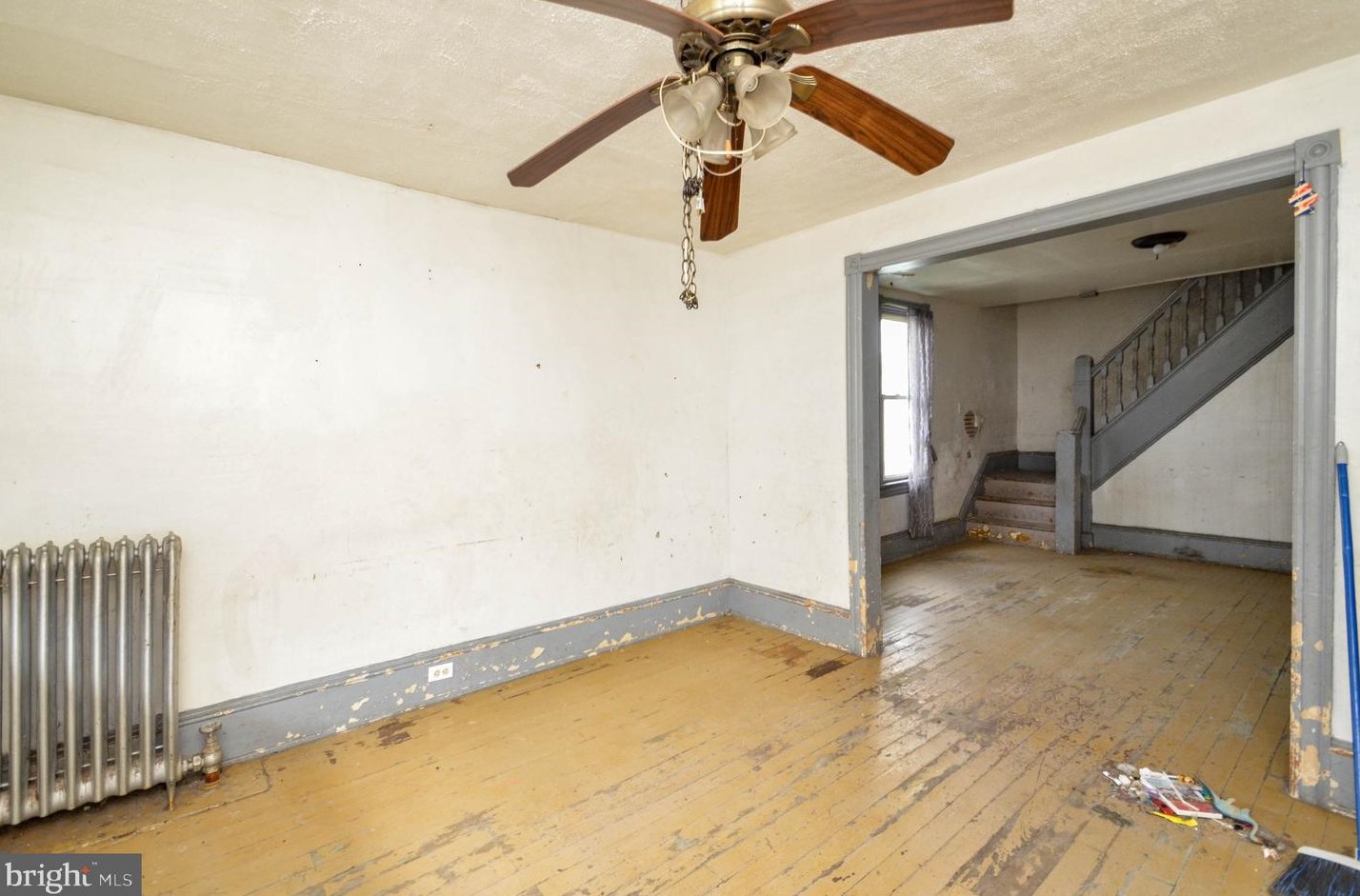 619 E Patterson St, Lansford, PA 18232
