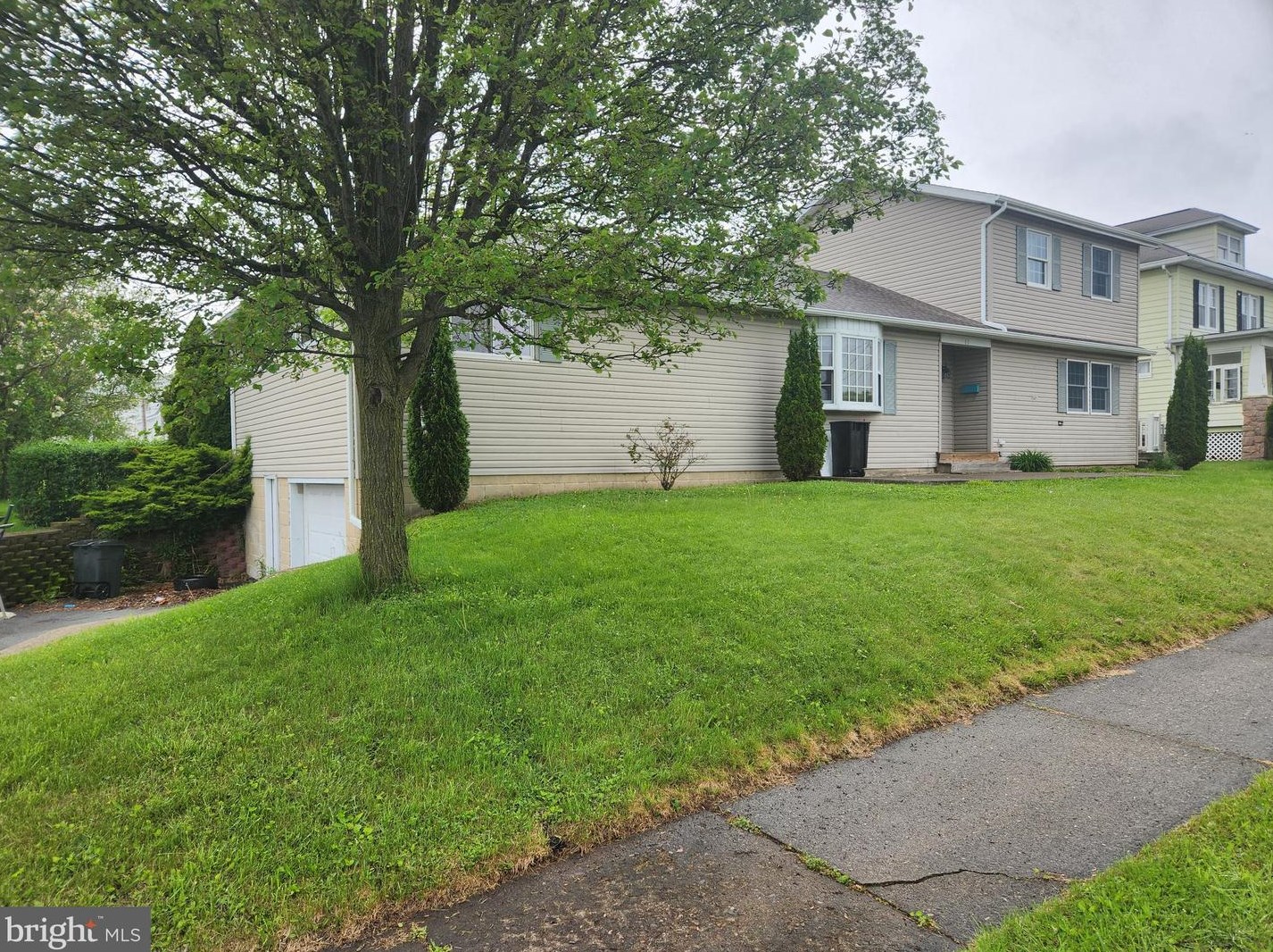 11 Eurana Ave, Weatherly, PA 18255-1523