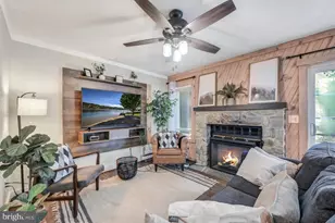 40 Alpine, Lake Harmony, PA 18624 - Photo 4