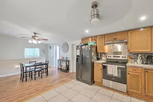 24 W Garibaldi Ave, Nesquehoning, PA 18240 - Photo 14