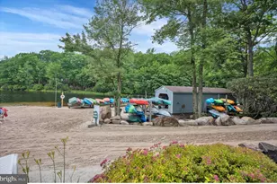 216 Snow Ridge Cir, Lake Harmony, PA 18624 - Photo 44