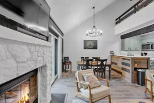 216 Snow Ridge Cir, Lake Harmony, PA 18624 - Photo 8