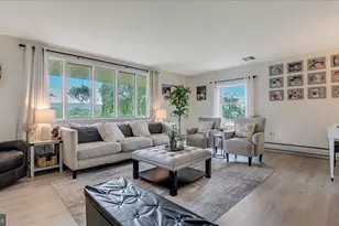 2530 Mahoning Dr W, Lehighton, PA 18235 - Photo 8