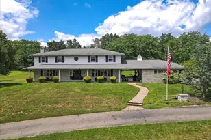 2530 Mahoning Dr W, Lehighton, PA 18235 - Photo 2