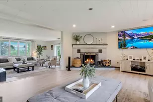 2530 Mahoning Dr W, Lehighton, PA 18235 - Photo 10