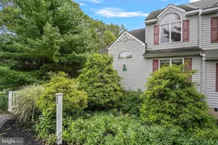 164 Laurelwoods Dr, Lake Harmony, PA 18624 - Photo 2