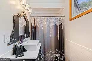 131 W Broadway, Jim Thorpe, PA 18229 - Photo 40