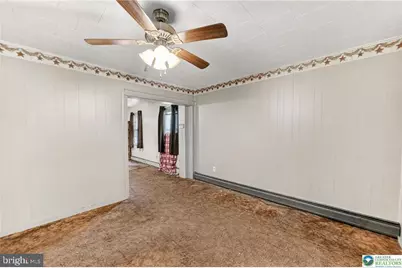 260 E Abbott Street, Lansford, PA 18232 - Photo 6