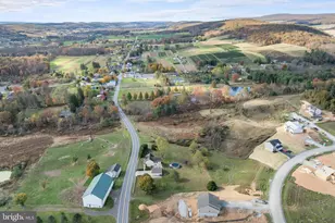 1772 Mahoning Dr W, Lehighton, PA 18235 - Photo 32