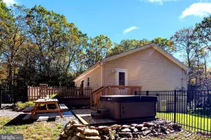 1342 N Old Stage Rd, Albrightsville, PA 18210 - Photo 8