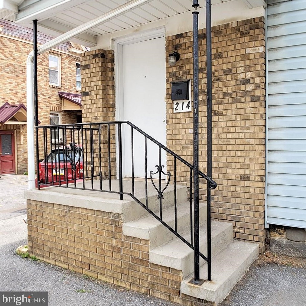 214 S 3rd St, Clearfield, PA 16830