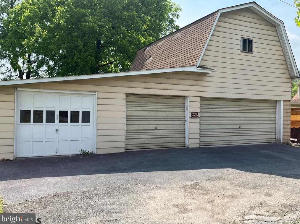 512 S 2nd St, Clearfield, PA 16830