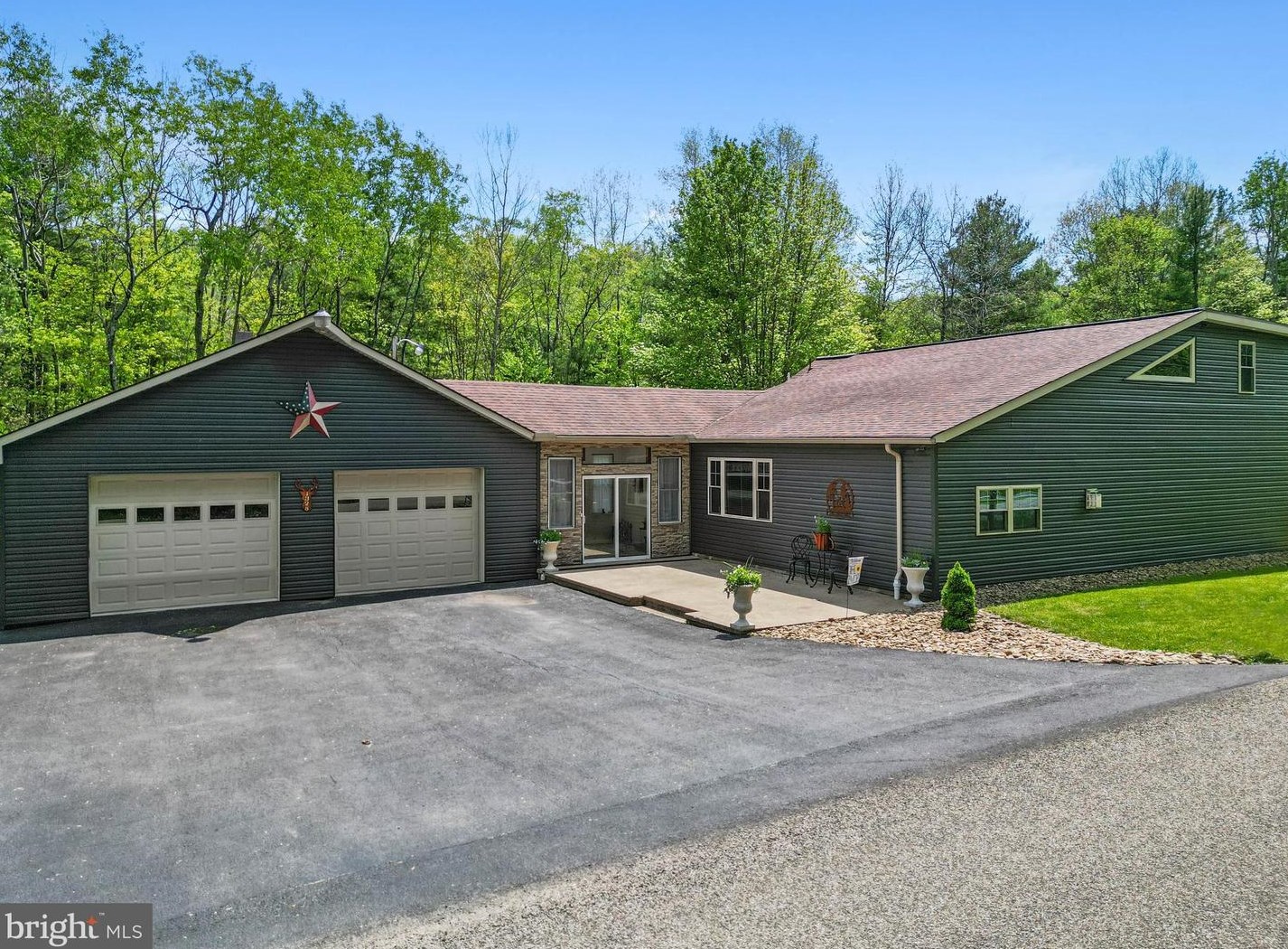 1328 Carrs Hl, Clearfield, PA 16830-7007