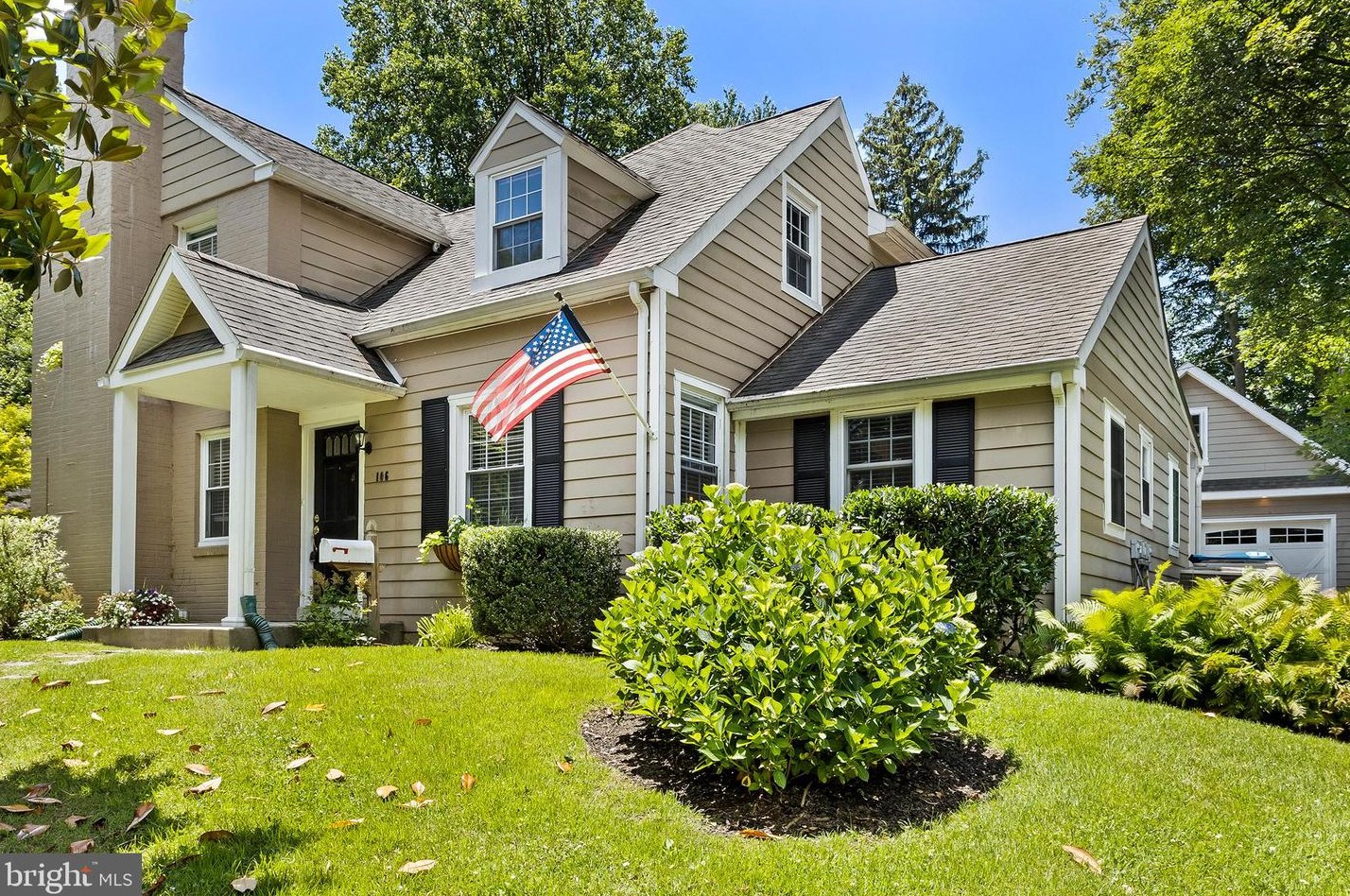 106 Vincent Rd, Paoli, PA 19301