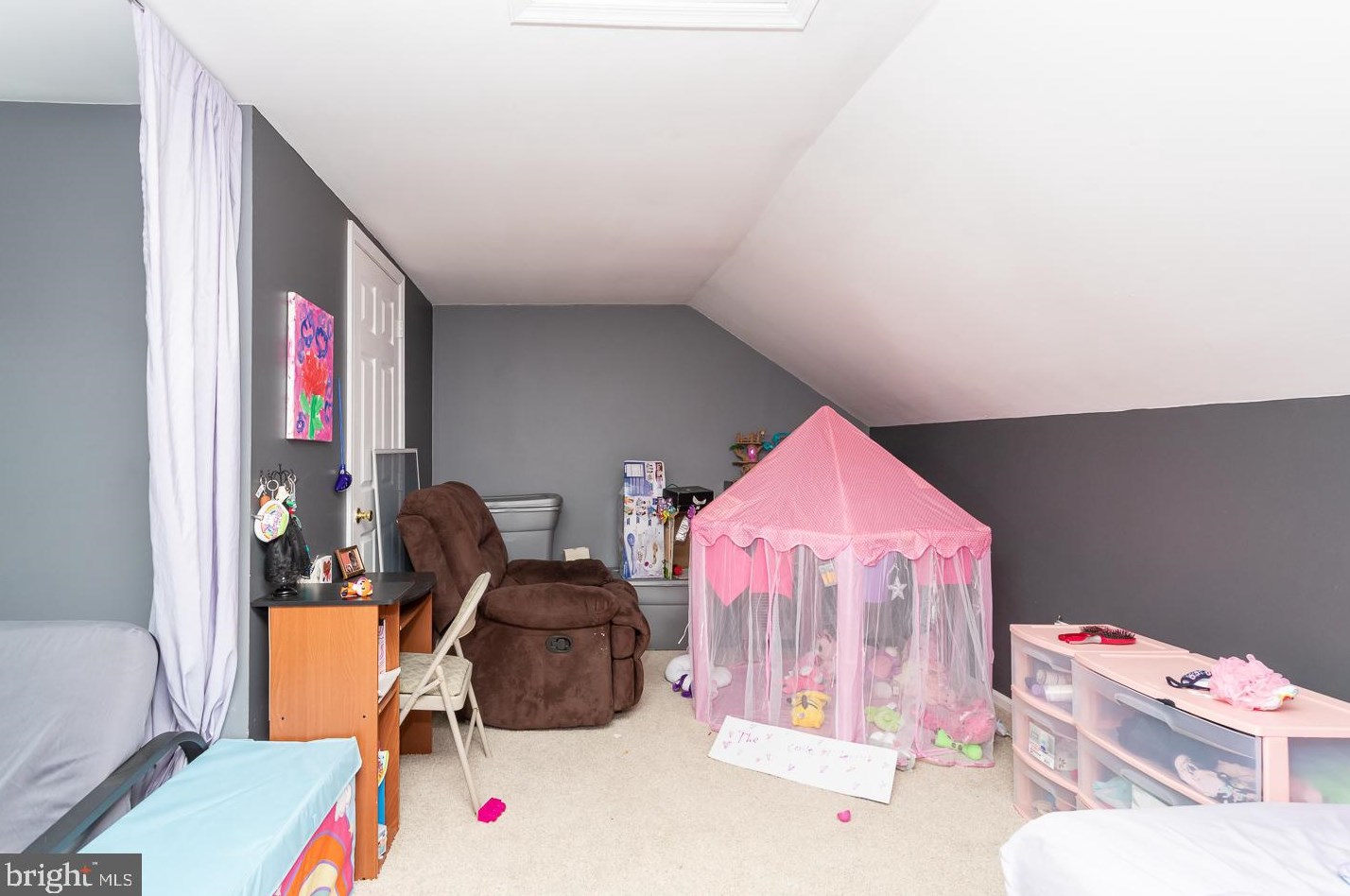 417 Cahill Cir, Honey Brook PA  19344-8772 exterior
