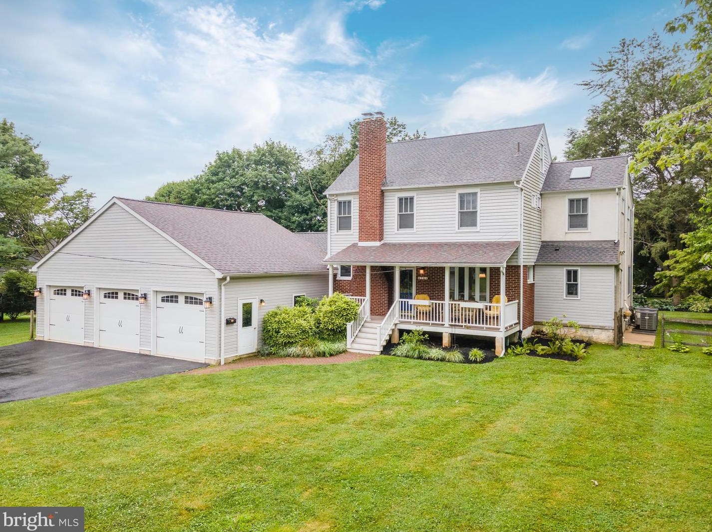 56 Malvern Ave, Frazer, PA 19355-2652
