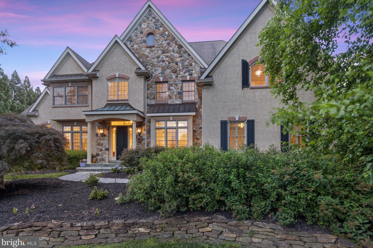 400 Woodale Dr, Kennett Sq, PA 19348