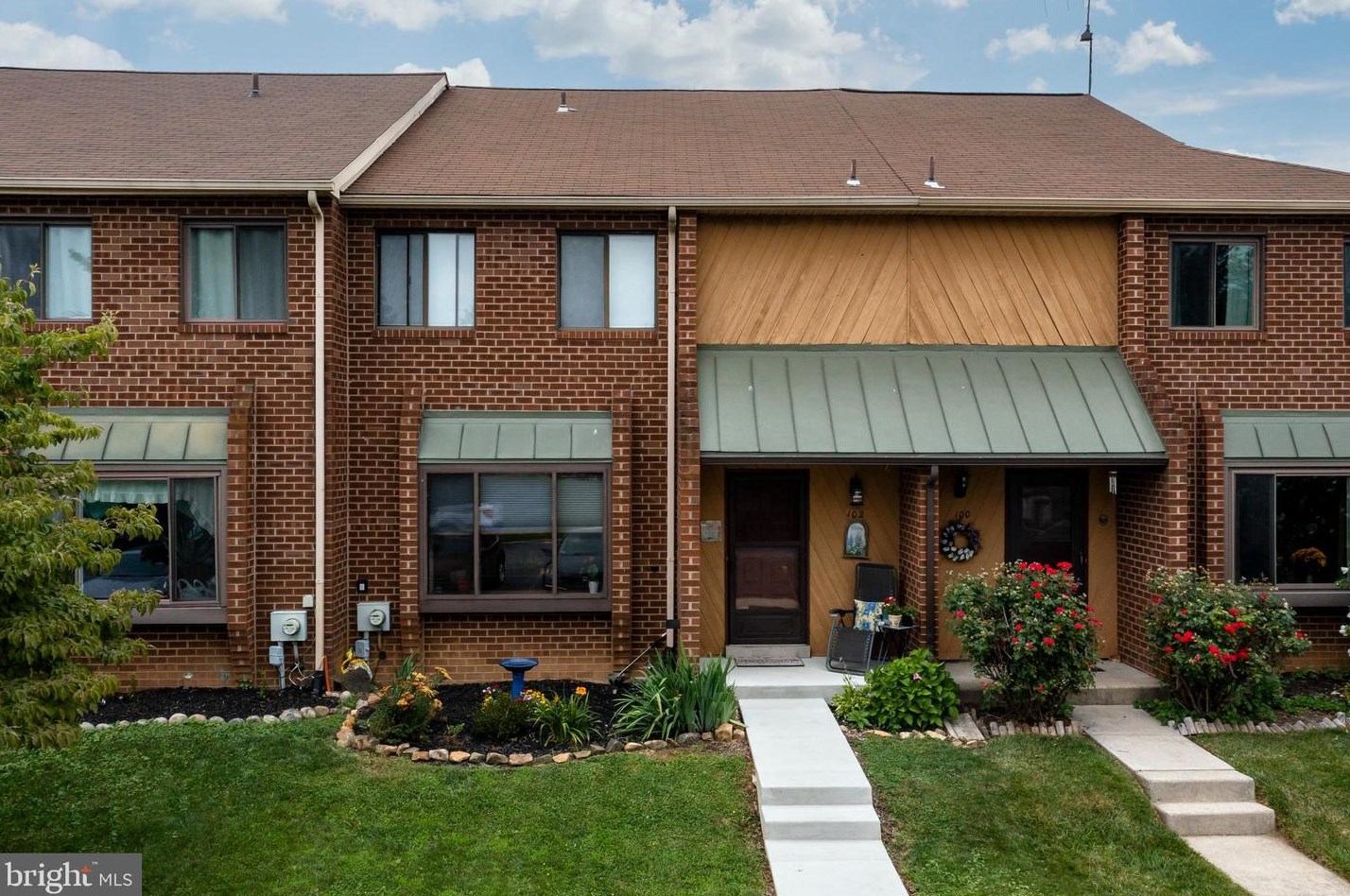 102 Conway Ct, Exton, PA 19341-2916