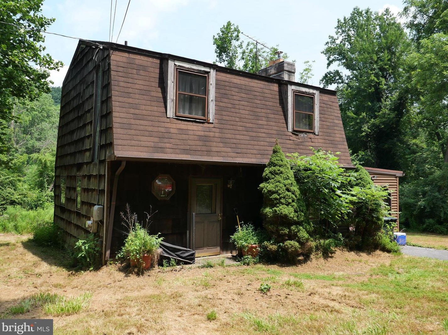 515 Barley Sheaf Rd, Romansville, PA 19320-2209