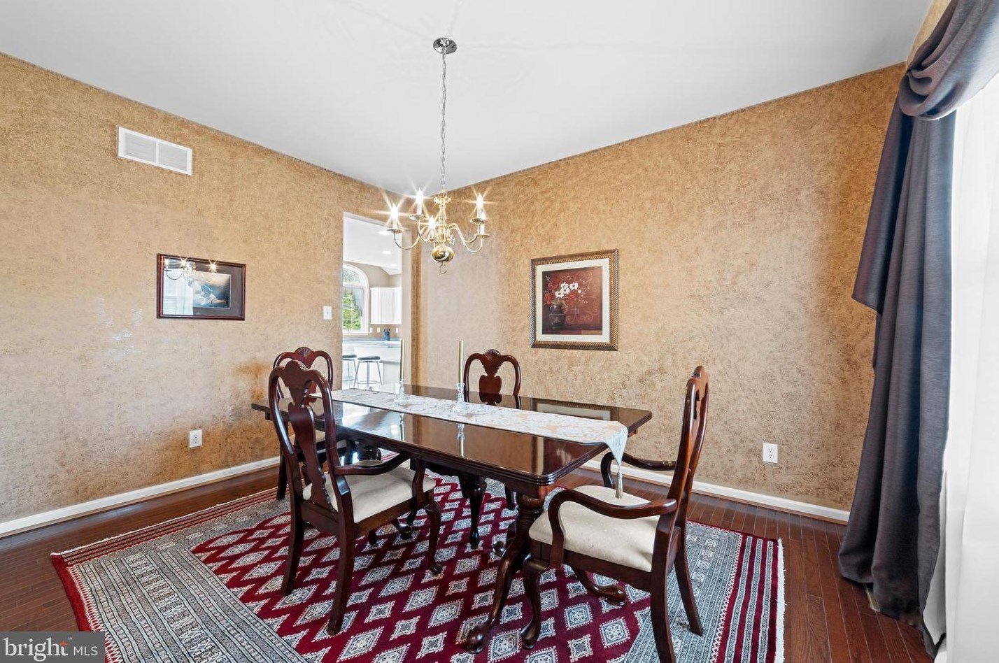 127 Watch Hill Rd, Coatesville PA  19320-3955 exterior