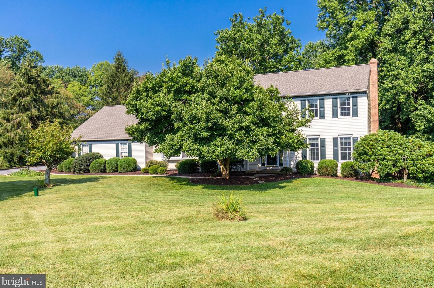 17 Breckenridge Dr, Oxford, PA 19363-2202