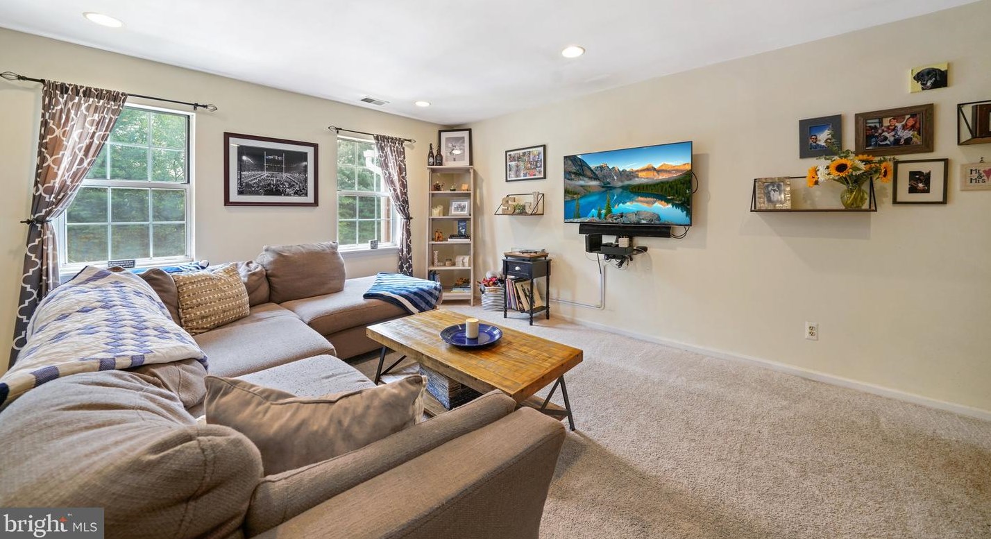 750 E Marshall St #412, West Chester, PA 19380