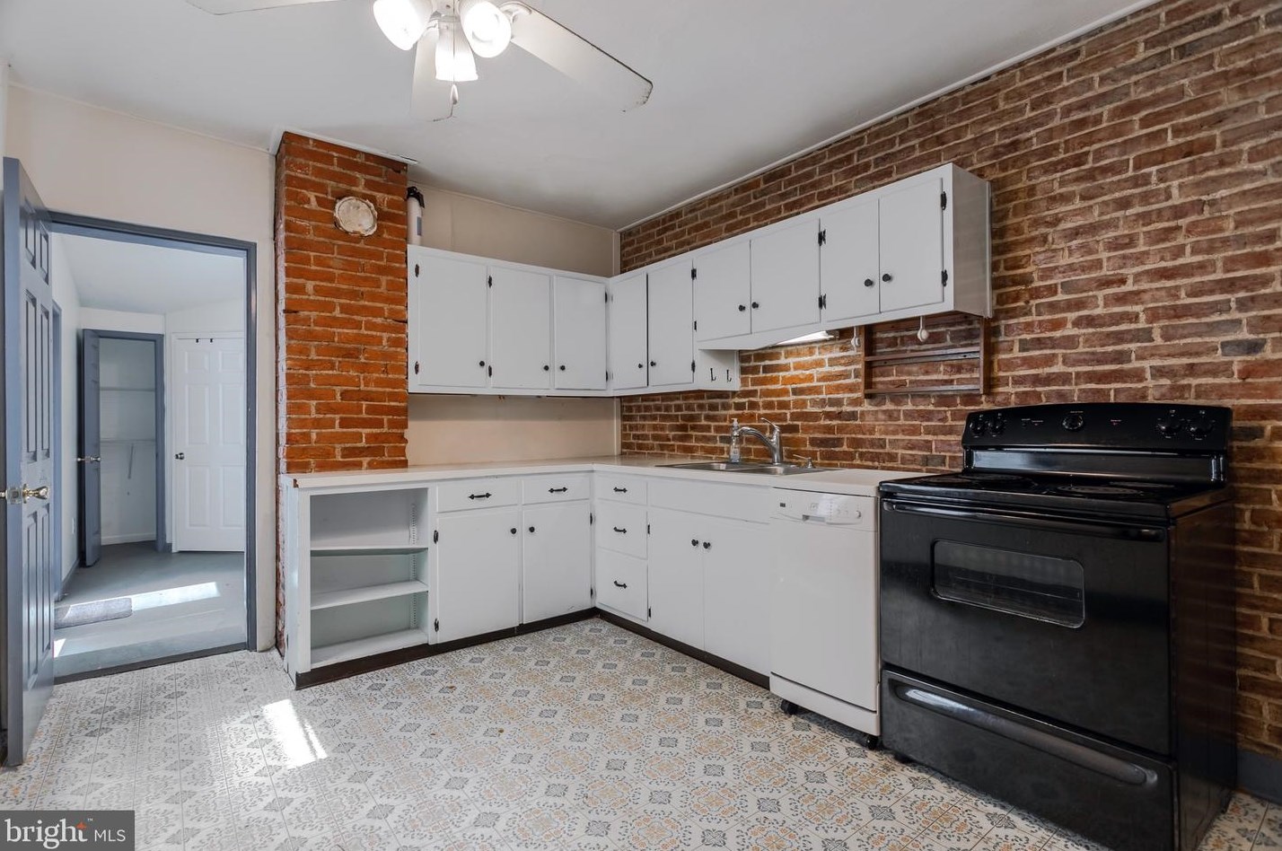 118 Walnut St, West Chester PA  19380-3106 exterior