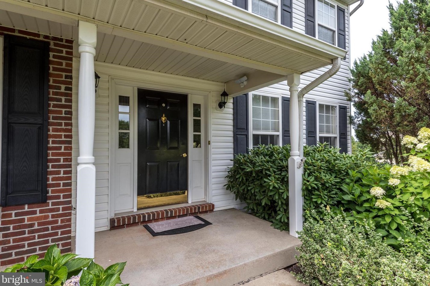 701 Hutchs Way, Spring City, PA 19475-2631