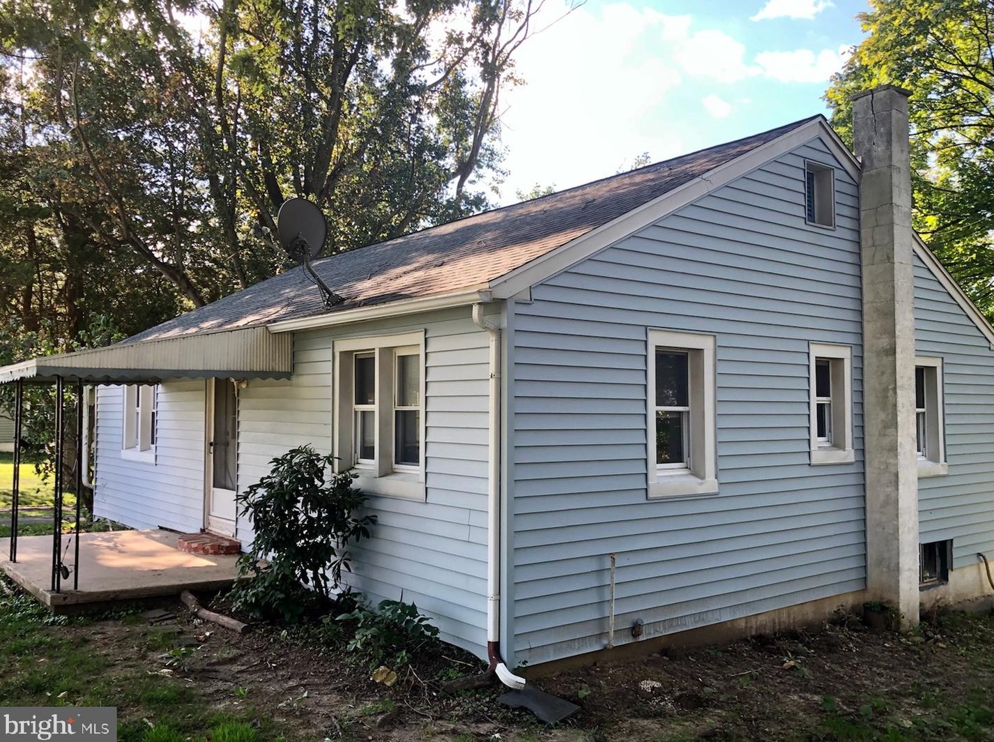 1122 Shadyside Rd, Oxford, PA 19363-3924