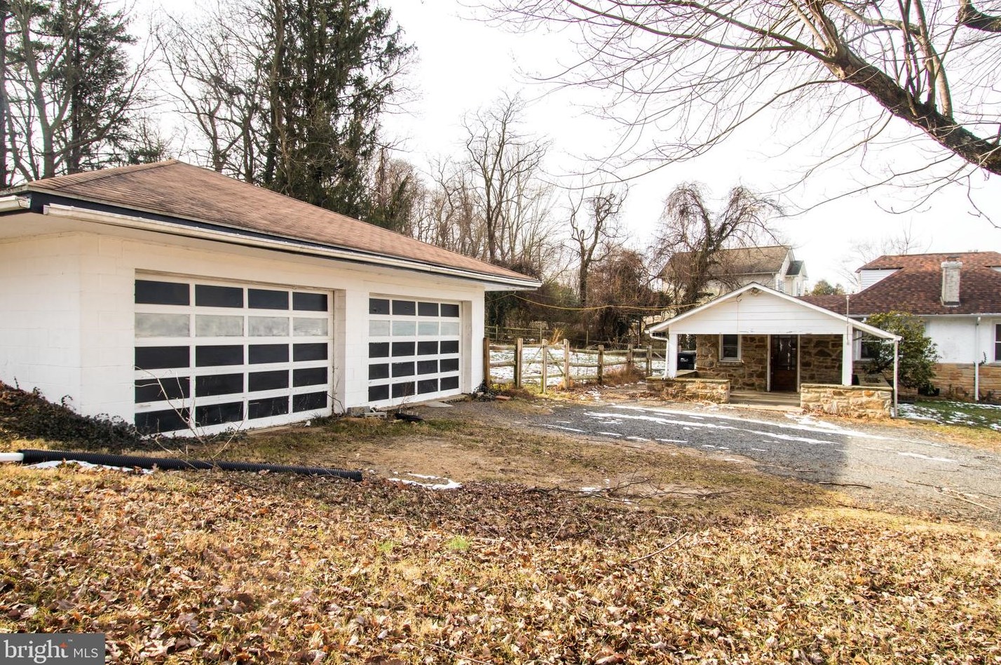 1110 Willow St, Romansville, PA 19320-5700