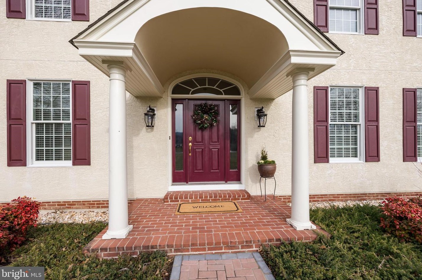 23 Mourar Dr, Spring City, PA 19475-3431