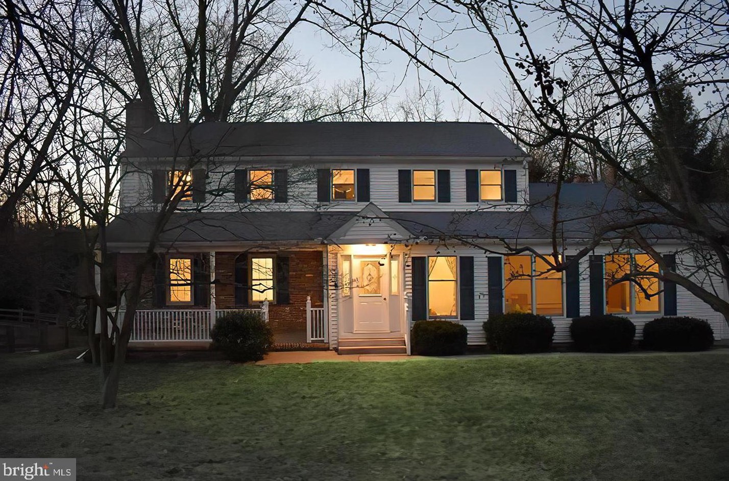 921 Baylowell Dr, West Chester, PA 19380