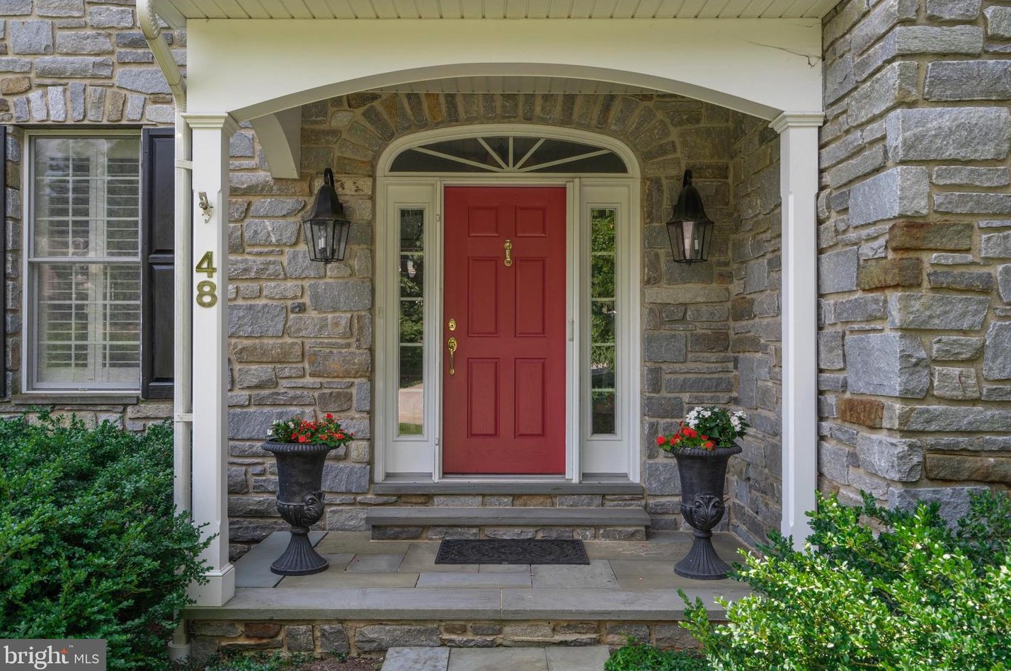 48 Sherman Dr, Frazer, PA 19355-3185