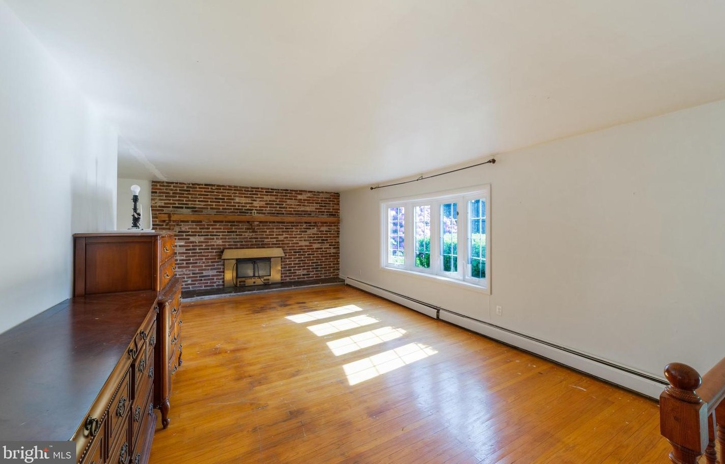 1415 Bailey Rd, Romansville, PA 19320-4654